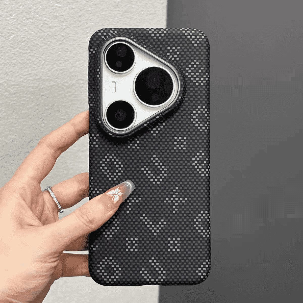 Aramid-Kevlar-Kohlefaser-Textu – Huawei Pura 70 Bewertung und Preis